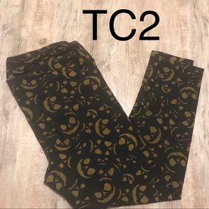 LuLaRoe Nightmare Before Christmas TC2 Leggings